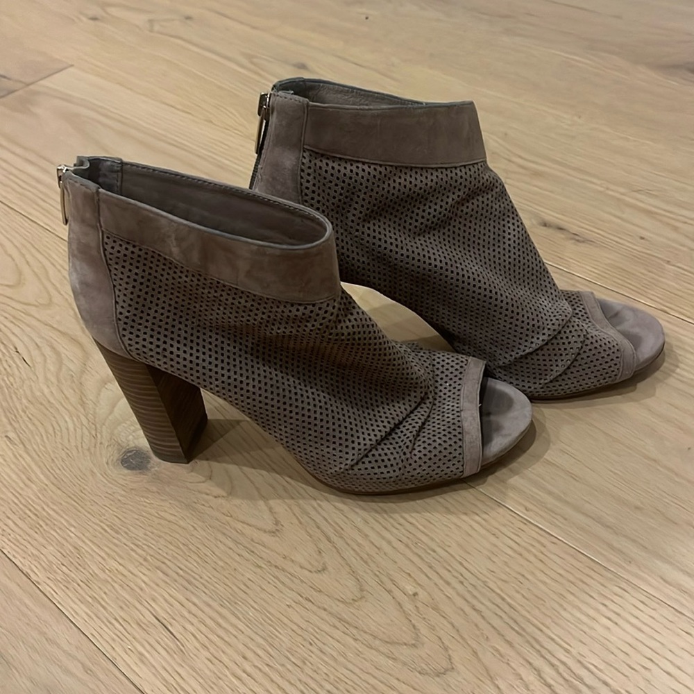 Vince Camuto Beige/Light Brown Suede peep toe booties